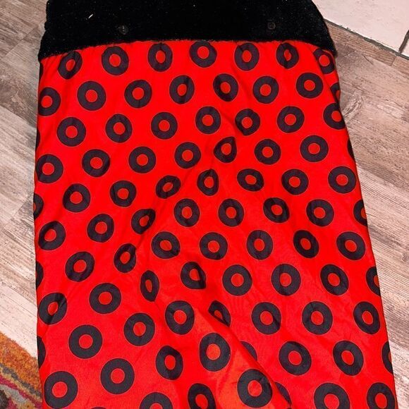 🛏️💤 Smaller Happy Napper – Ladybug Plush Sleepytime Pal 🐞❤️ - Picture 4 of 13